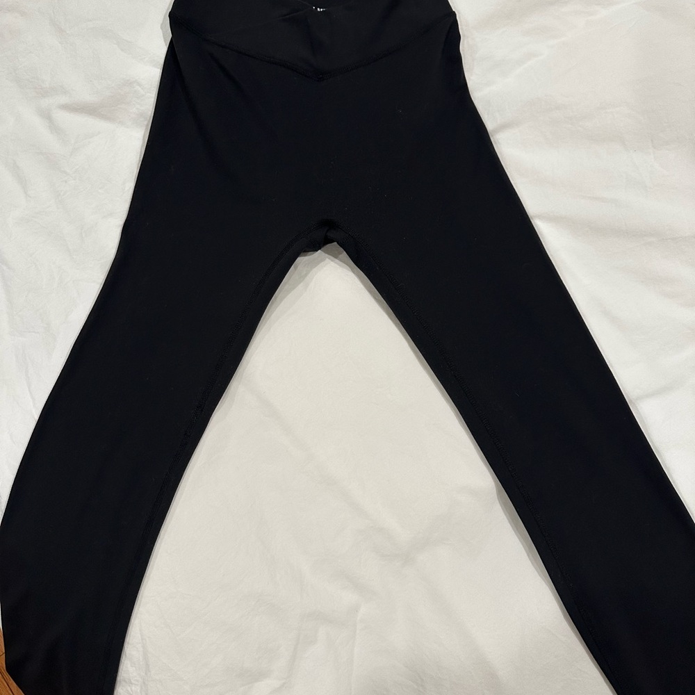 437 V Legging - Picture 2 of 6